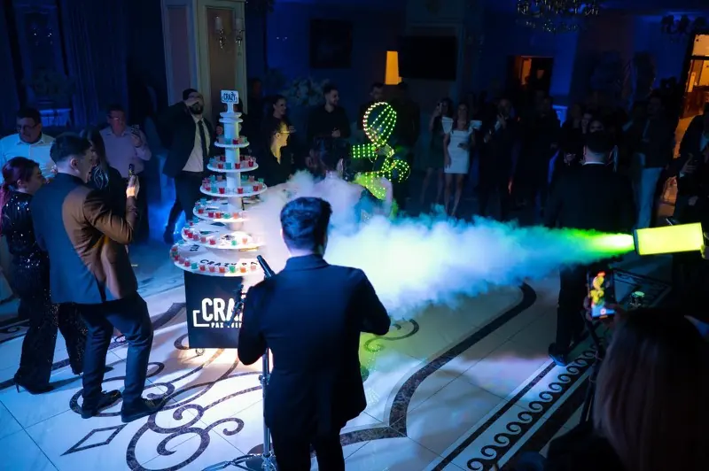 Shoturi și fum greu - Crazy Pax Events